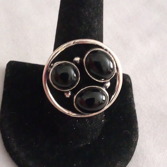 Man's black onyx dress ring Size 10 🖤 - Picture 7 of 7